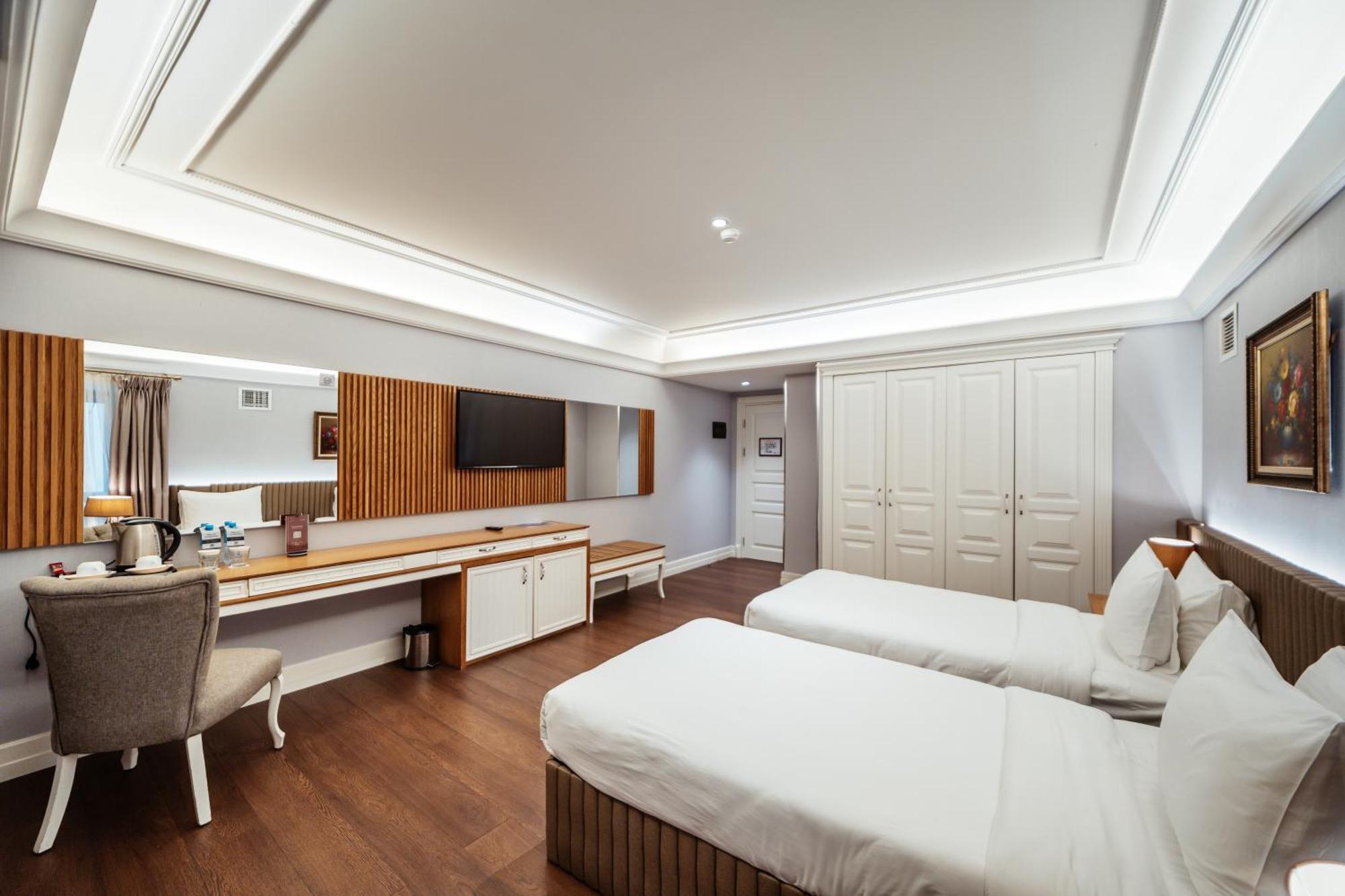 Theatrum Hotel Baky Esterno foto Deluxe Room